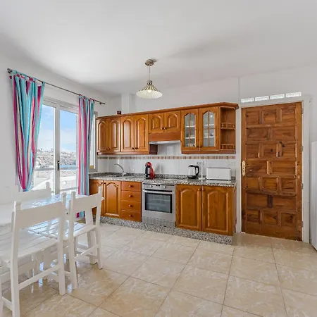 Casa Manuela Holiday home *